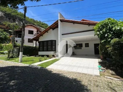 Casa de Condomínio com 4 Quartos à venda, 537m² no Itacoatiara, Niterói