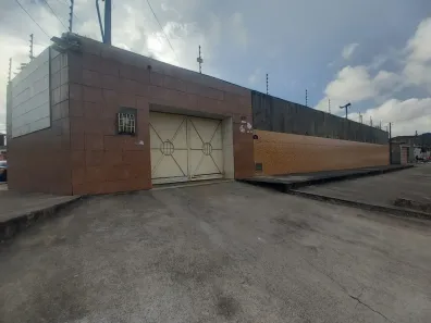 Casa com 3 Quartos à venda, 500m² no Tabuleiro do Martins, Maceió