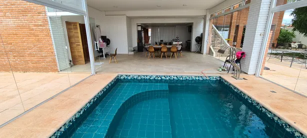 Sobrado com 3 Quartos à venda, 450m² no Jardim das Tulipas, Holambra