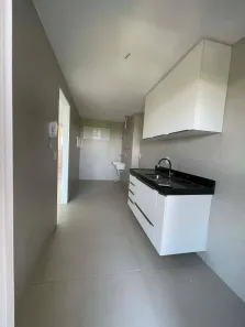 Apartamento com 3 Quartos para alugar, 77m² no Centro, Eusébio