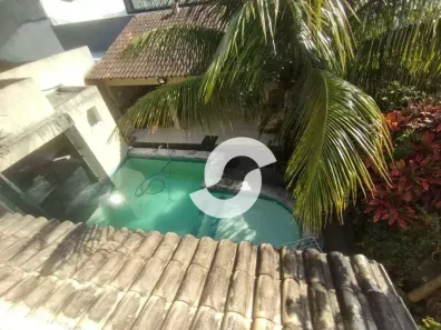 Casa com 5 Quartos à venda, 422m² no Camboinhas, Niterói