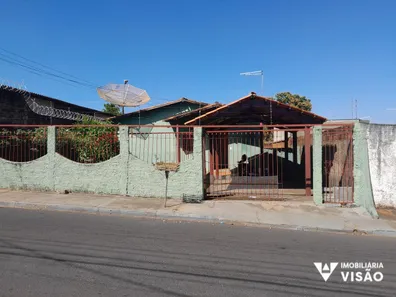 Casa com 3 Quartos à venda, 70m² no Conjunto Pontal, Uberaba