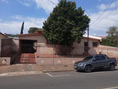 Casa com 3 Quartos à venda, 200m² no Estrela, Ponta Grossa