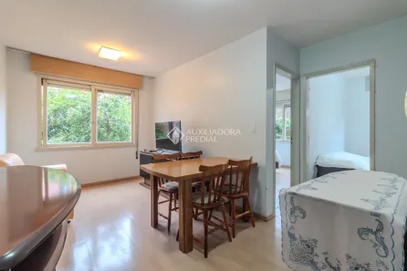 Apartamento com 2 Quartos à venda, 59m² no Vila Ipiranga, Porto Alegre