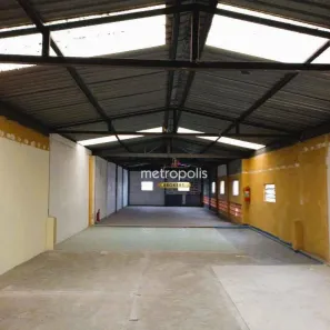 Galpão/Depósito/Armazém para alugar, 870m² no Taboão, São Bernardo do Campo