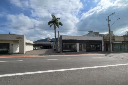 Sala Comercial para alugar, 726m² no Centro, Jaraguá do Sul