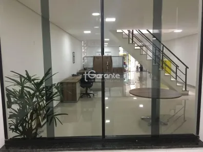 Prédio Comercial para alugar, 588m² no Vila Rio Branco, São Paulo