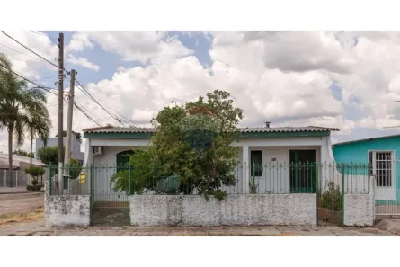 Casa com 2 Quartos à venda, 141m² no Tancredo Neves, Santa Maria