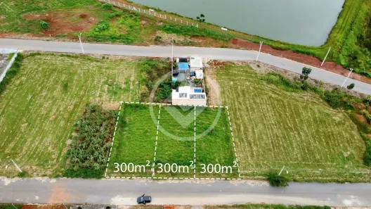 Lote/Terreno à venda, 300m² no , Hidrolândia