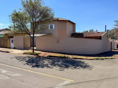 Casa com 3 Quartos à venda, 109m² no Jardim Guararapes, Londrina