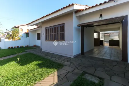 Casa com 3 Quartos para alugar, 216m² no Fátima, Canoas