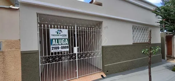 Casa com 2 Quartos para alugar, 118m² no Vila Cidade Industrial (Vila Xavier), Araraquara