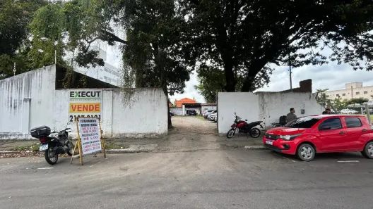 Lote/Terreno à venda, 560m² no Trincheiras, João Pessoa