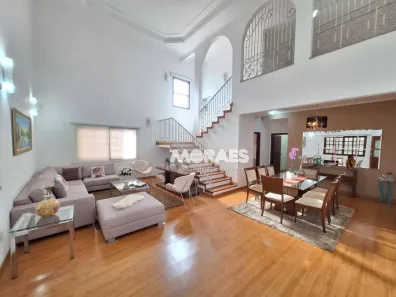 Casa com 6 Quartos à venda, 480m² no Vila Cardia, Bauru