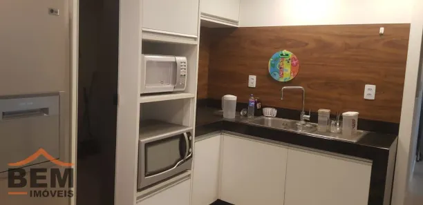 Apartamento com 3 Quartos para alugar, 90m² no Centro, Balneário Camboriú