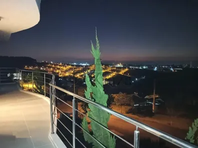 Sobrado com 4 Quartos à venda, 550m² no Condomínio Residencial Mirante do Vale, Jacareí