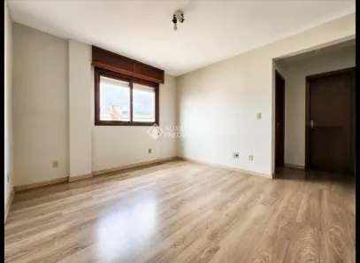 Apartamento com 2 Quartos à venda, 122m² no Três Figueiras, Porto Alegre