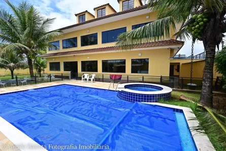 Sobrado com 6 Quartos à venda, 530m² no Centro, Peruíbe