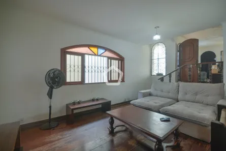 Casa com 3 Quartos à venda, 230m² no Vila do Encontro, São Paulo