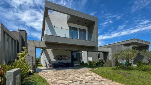 Casa de Condomínio com 4 Quartos à venda, 308m² no Rainha do Mar, Xangri-Lá