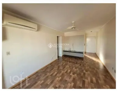 Apartamento com 2 Quartos para alugar, 73m² no Jardim São Pedro, Porto Alegre