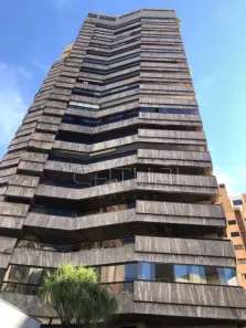 Apartamento com 4 Quartos para alugar, 404m² no Centro, Londrina