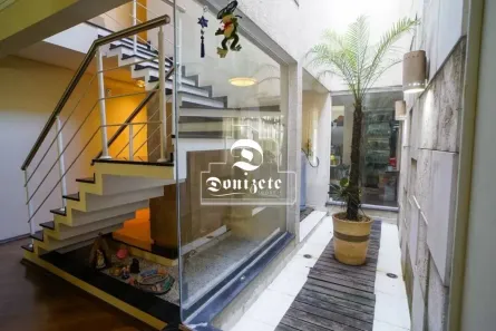 Sobrado com 3 Quartos à venda, 197m² no Campestre, Santo André