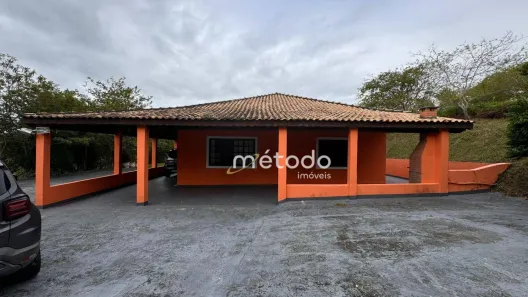 Fazenda/Sítio com 3 Quartos à venda, 250m² no Luiz Carlos, Guararema