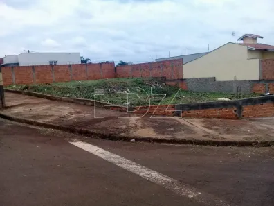 Lote/Terreno à venda, 383m² no Jardim Universal, Araraquara