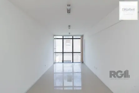 Sala Comercial à venda, 32m² no Auxiliadora, Porto Alegre