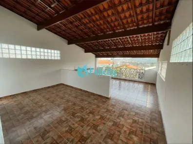 Sobrado com 3 Quartos à venda, 210m² no Jardim Santa Mônica, São Paulo