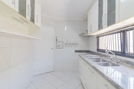 Apartamento com 3 Quartos para alugar, 110m² no Itaim Bibi, São Paulo