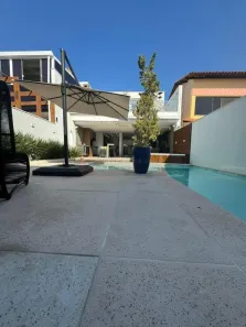 Casa com 4 Quartos à venda, 320m² no Camboinhas, Niterói