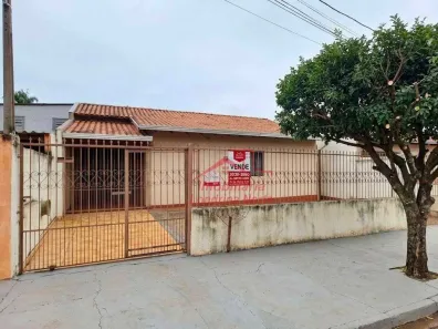 Casa com 4 Quartos à venda, 200m² no Santa Rita 2, Londrina