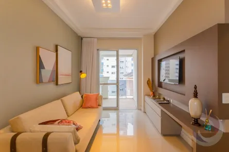 Apartamento com 3 Quartos à venda, 83m² no Centro, Florianópolis