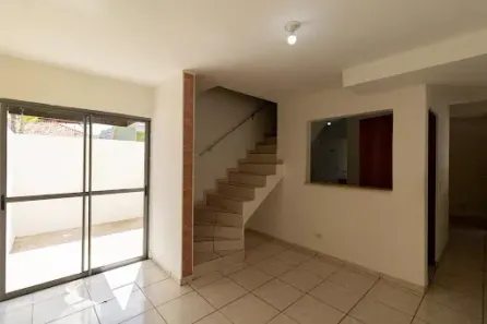 Casa de Condomínio com 3 Quartos para alugar, 120m² no Itaquera, São Paulo