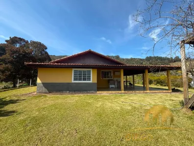 Fazenda/Sítio com 3 Quartos à venda, 82450m² no , Pedra Bela
