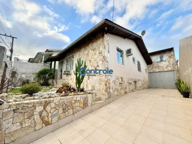 Casa com 5 Quartos à venda, 300m² no Bela Vista, São José