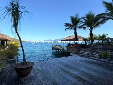 Casa de Condomínio com 5 Quartos para alugar, 300m² no Portogalo, Angra dos Reis