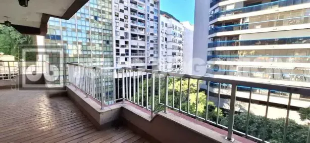 Apartamento com 2 Quartos à venda, 105m² no Copacabana, Rio de Janeiro