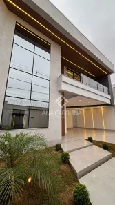 Casa com 4 Quartos à venda, 220m² no Ibituruna, Montes Claros