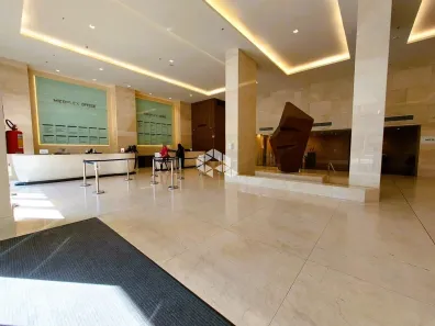Sala Comercial à venda, 65m² no Cristo Redentor, Porto Alegre