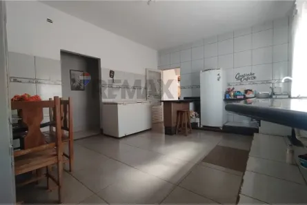 Casa com 3 Quartos para alugar, 180m² no Jardim das Oliveiras, Três Lagoas