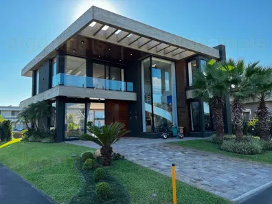 Casa de Condomínio com 5 Quartos à venda, 353m² no , Xangri-Lá