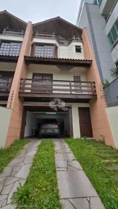 Casa com 3 Quartos à venda, 138m² no Vinhedos, Caxias do Sul