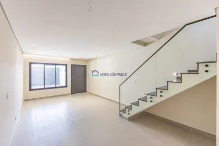 Sobrado com 3 Quartos à venda, 127m² no Vila Gumercindo, São Paulo