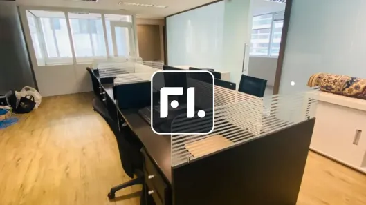 Sala Comercial para alugar, 117m² no Vila Olímpia, São Paulo