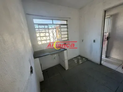 Casa com 1 Quarto para alugar, 40m² no Cidade Seródio, Guarulhos