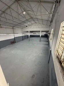Galpão/Depósito/Armazém à venda, 700m² no Vila Nova Manchester, São Paulo