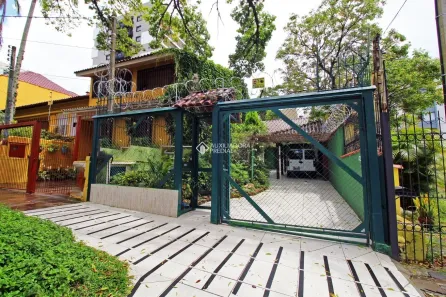 Imóvel Comercial com 3 Quartos à venda, 258m² no Petrópolis, Porto Alegre